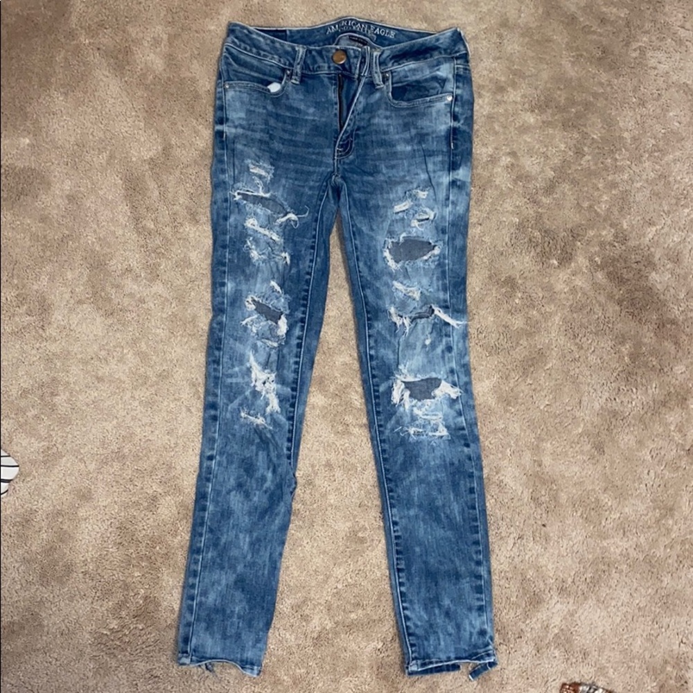 American Eagle Distressed Ankle Jeggings